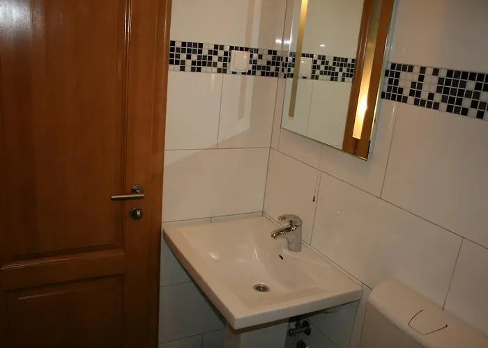 Maison d'hôtes And Emily Split